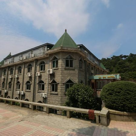 Luchi Hotel Luyang  Экстерьер фото